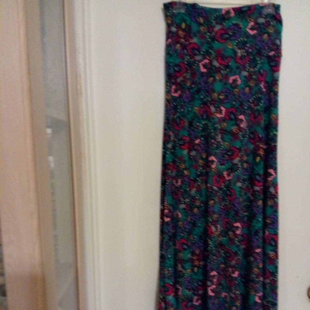 LulaRoe off the shoulder dress or skirt